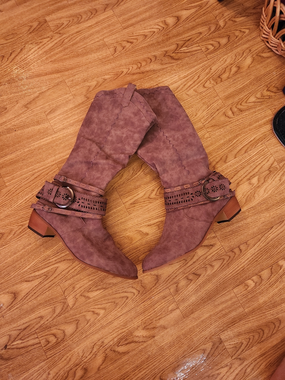Women’s Purple Faux Suede Western Boots with Buckle Accent 11